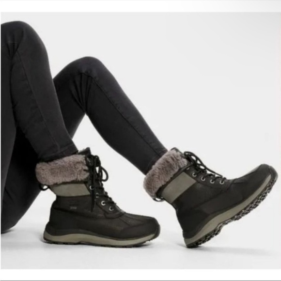 UGG | Adirondack Boot III In Black Snow Boots NEW Size 10 - Picture 1 of 12